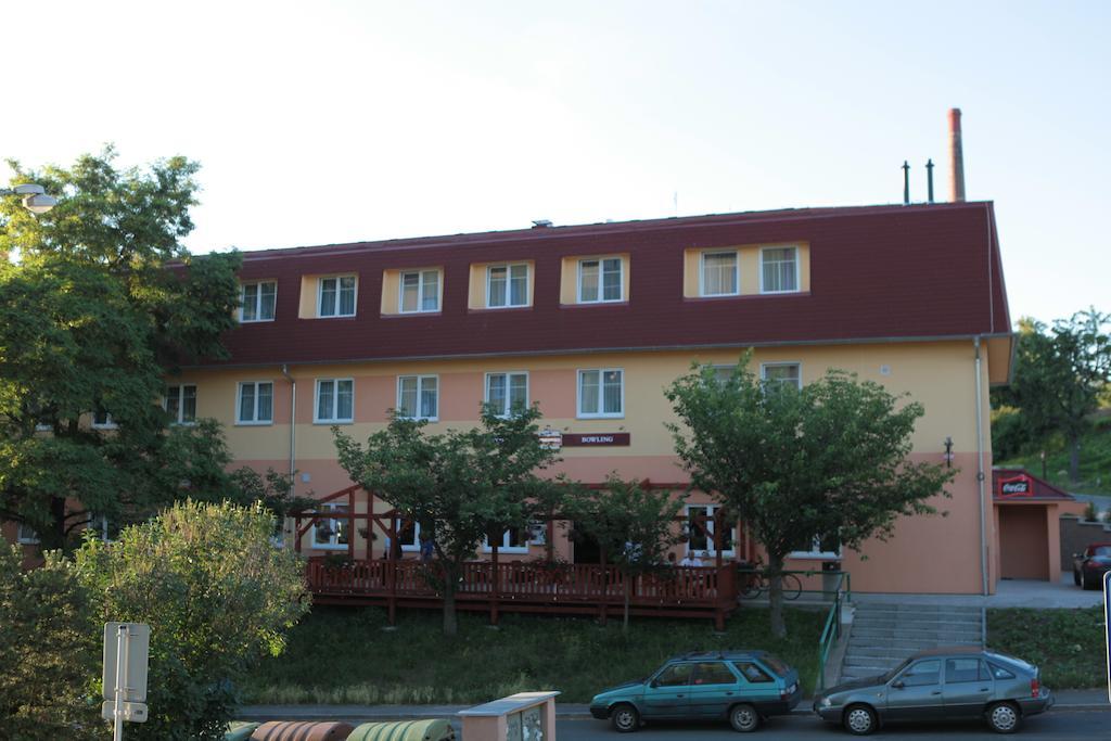 Penzion Mova Kadaň Exterior foto